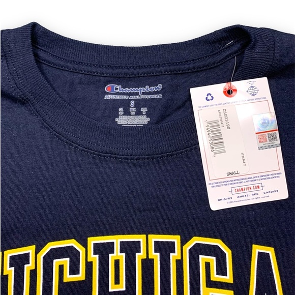 CHAMPION Michigan Wolverines Crop Top Size Small - Picture 4 of 4